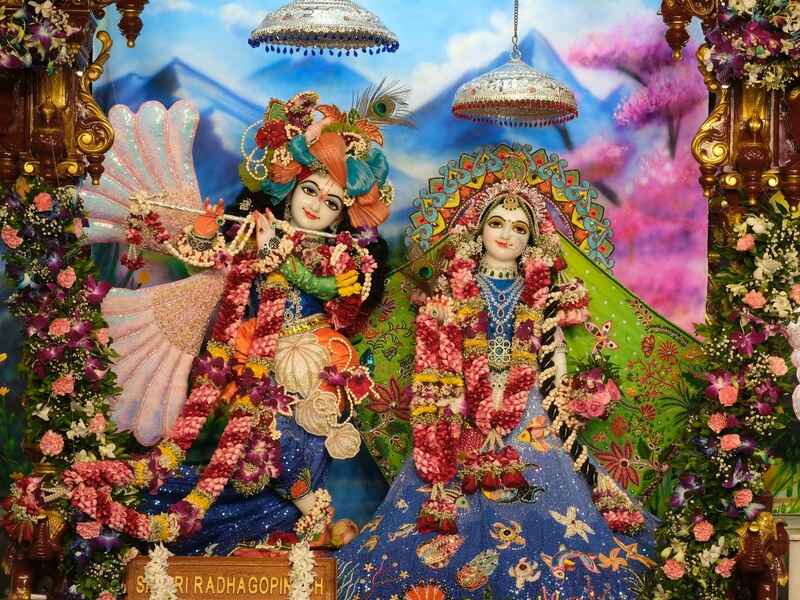 Janmashtami Shringar Arati Veshbhusha Seva